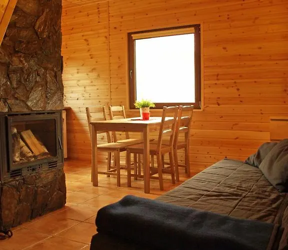 Letniskowe I Caloroczne W Kopalinie