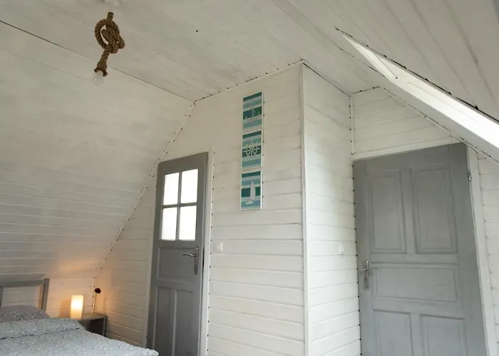 Letniskowe I Caloroczne W Kopalinie * קופלינו